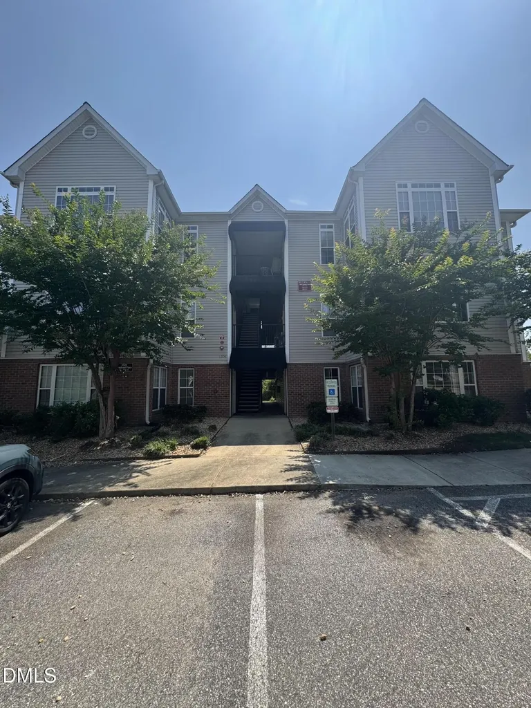 2520 Friedland Place Raleigh NC 27617