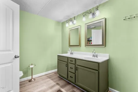 1425 Country Pond Lane Willow Springs NC 27592