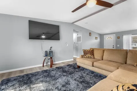 1425 Country Pond Lane Willow Springs NC 27592