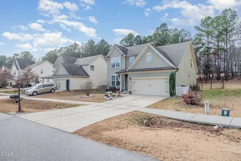 120 Clubhouse Drive Youngsville NC 27596