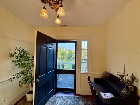 313 W Noble Street Louisburg NC 27549