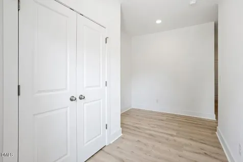 2290 Apex Peakway Apex NC 27502