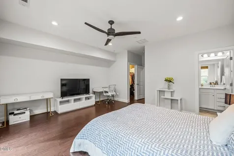 3604 Julia Lane Raleigh NC 27609