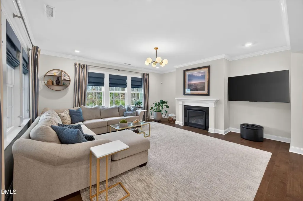 100 English Violet Lane Raleigh NC 27610