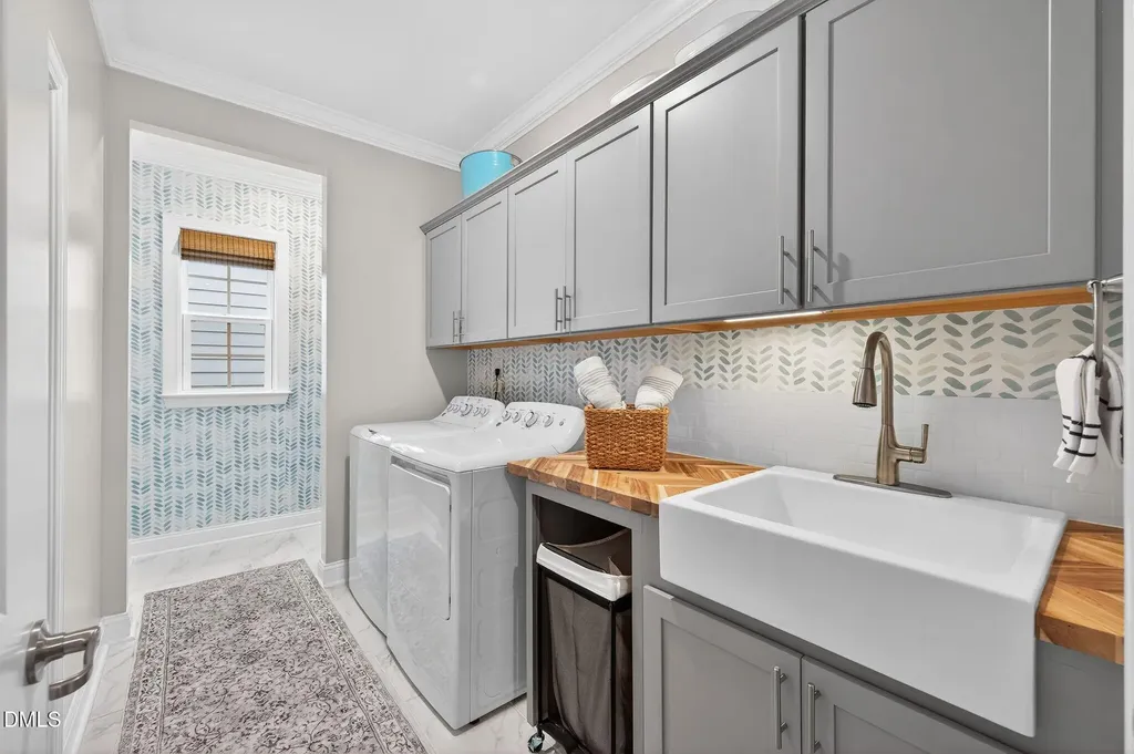100 English Violet Lane Raleigh NC 27610