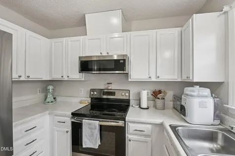 1088 Holly Pointe Drive Wendell NC 27591
