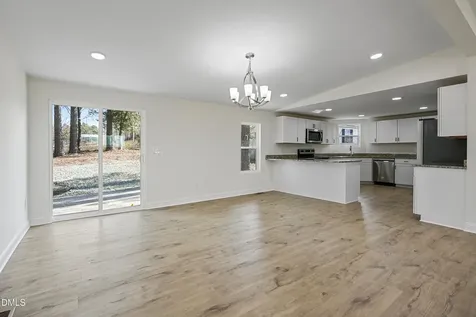 22176 N Carolina 24 Cameron NC 28326