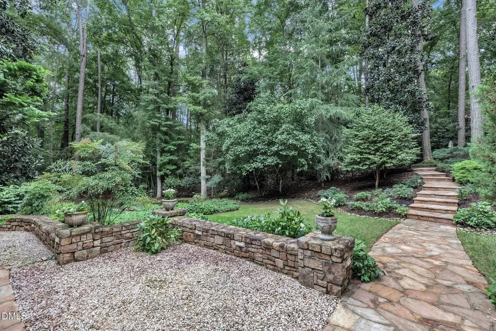 3814 High Meadow Road Chapel Hill NC 27514