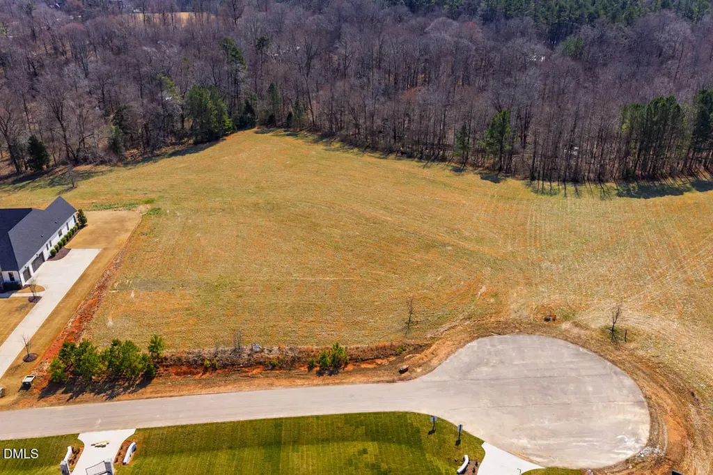 Lot 14 Secretariat Court Chapel Hill NC 27516