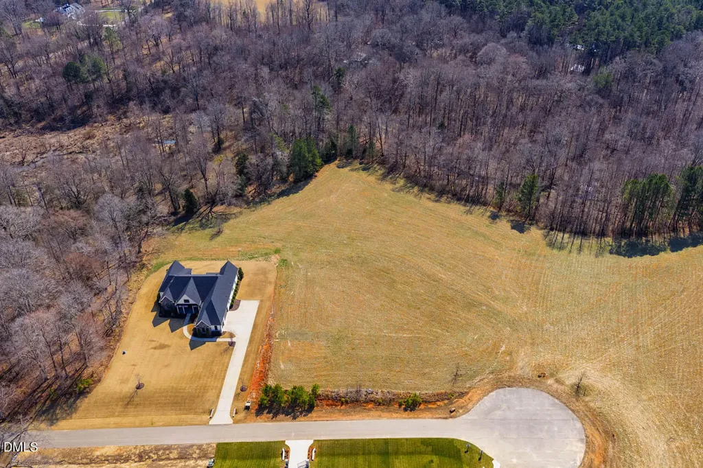 Lot 14 Secretariat Court Chapel Hill NC 27516