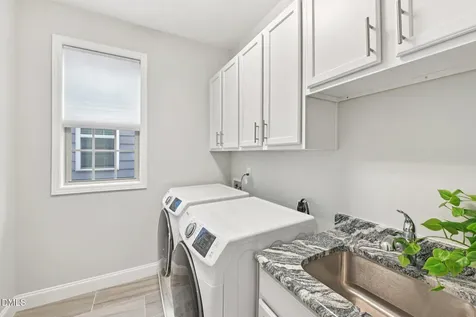 1314 English Cottage Lane Cary NC 27518