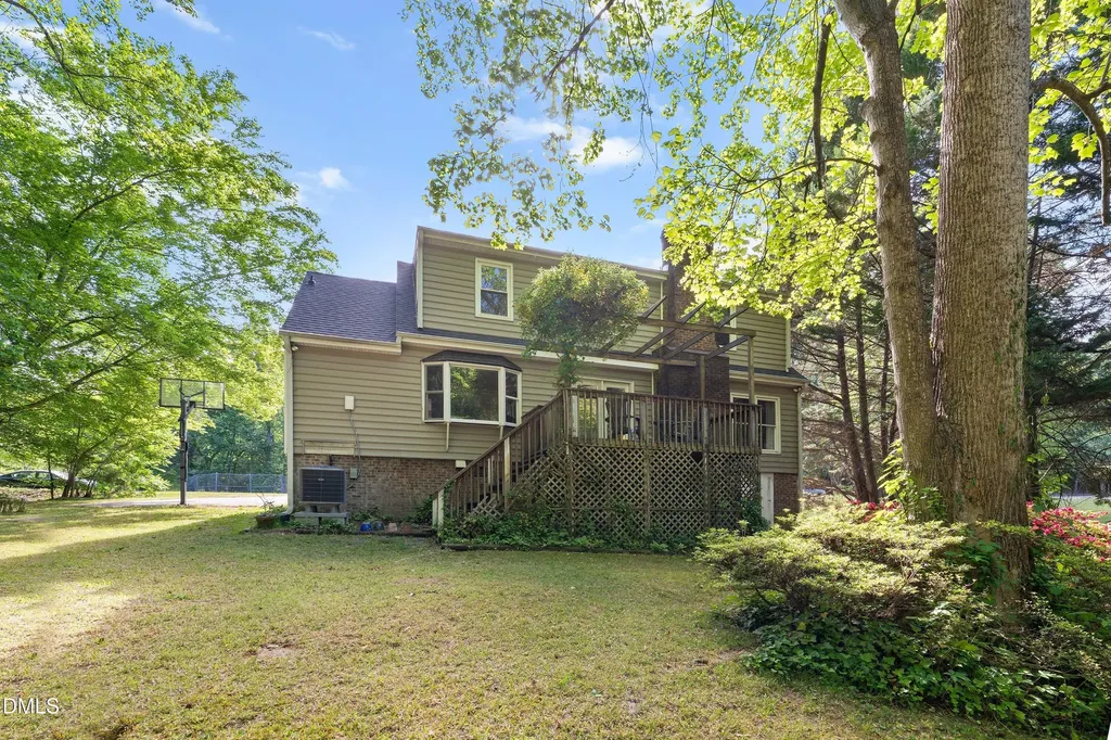 4209 Quail Hollow Drive Raleigh NC 27609