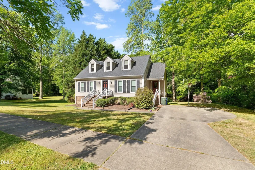 4209 Quail Hollow Drive Raleigh NC 27609