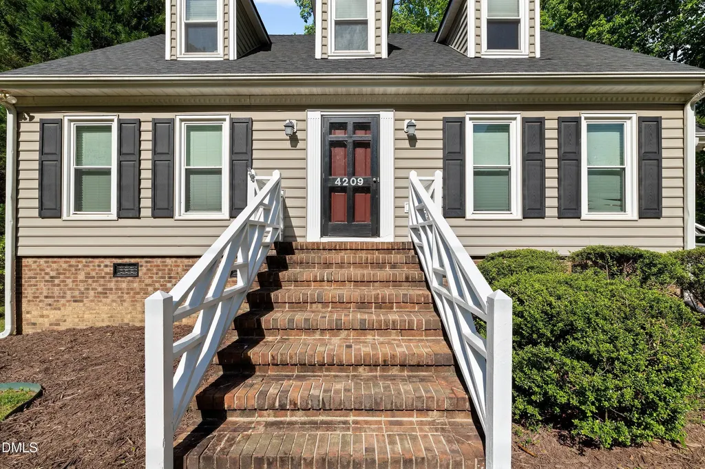 4209 Quail Hollow Drive Raleigh NC 27609