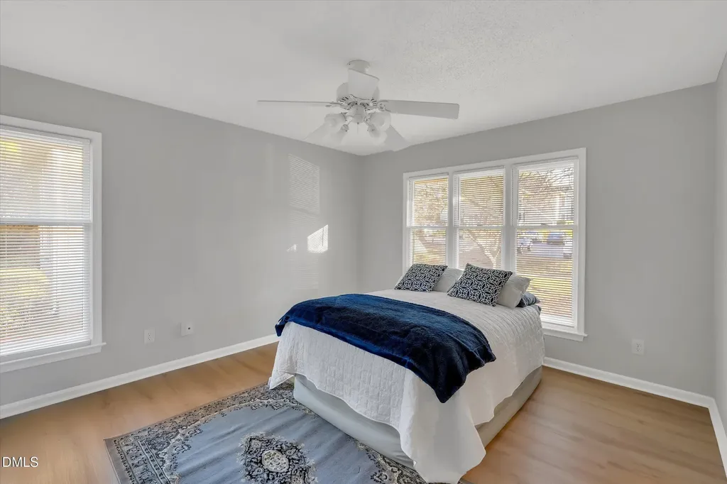 2811 Edridge Court Raleigh NC 27612