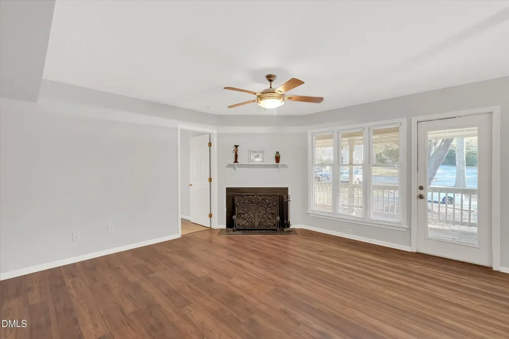 2811 Edridge Court Raleigh NC 27612
