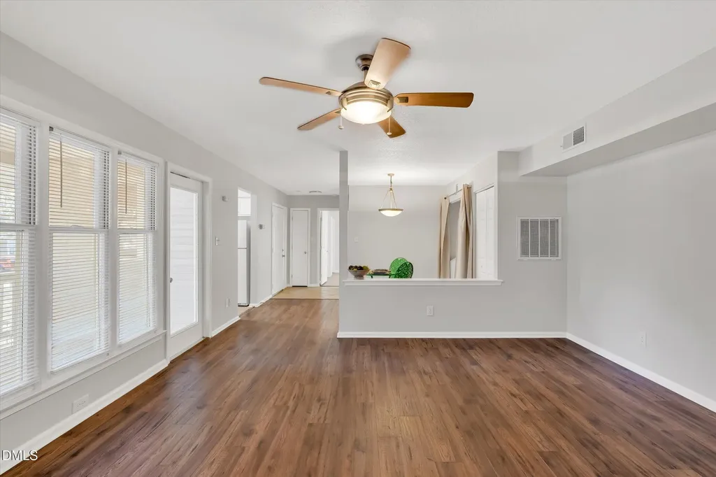 2811 Edridge Court Raleigh NC 27612