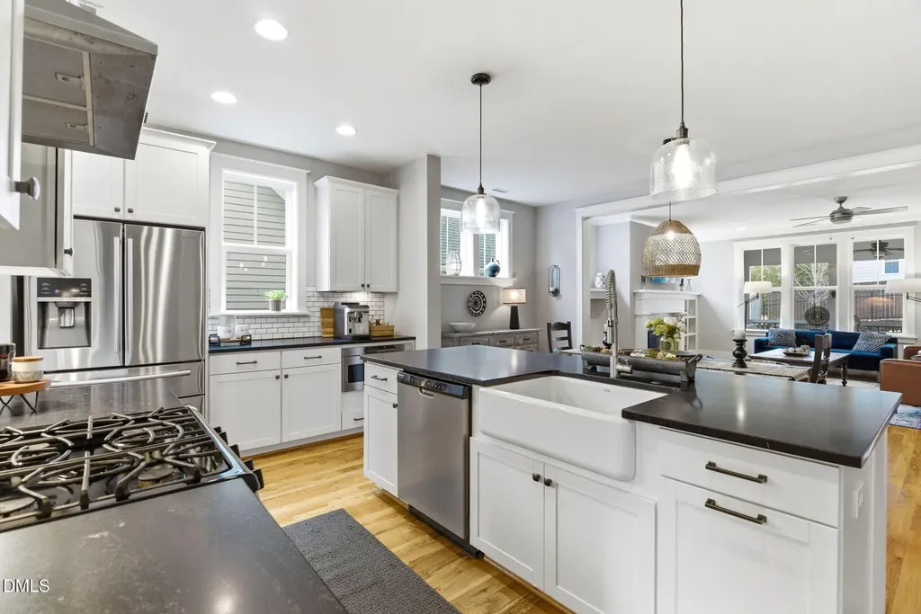 361 Old Piedmont Circle Chapel Hill NC 27516