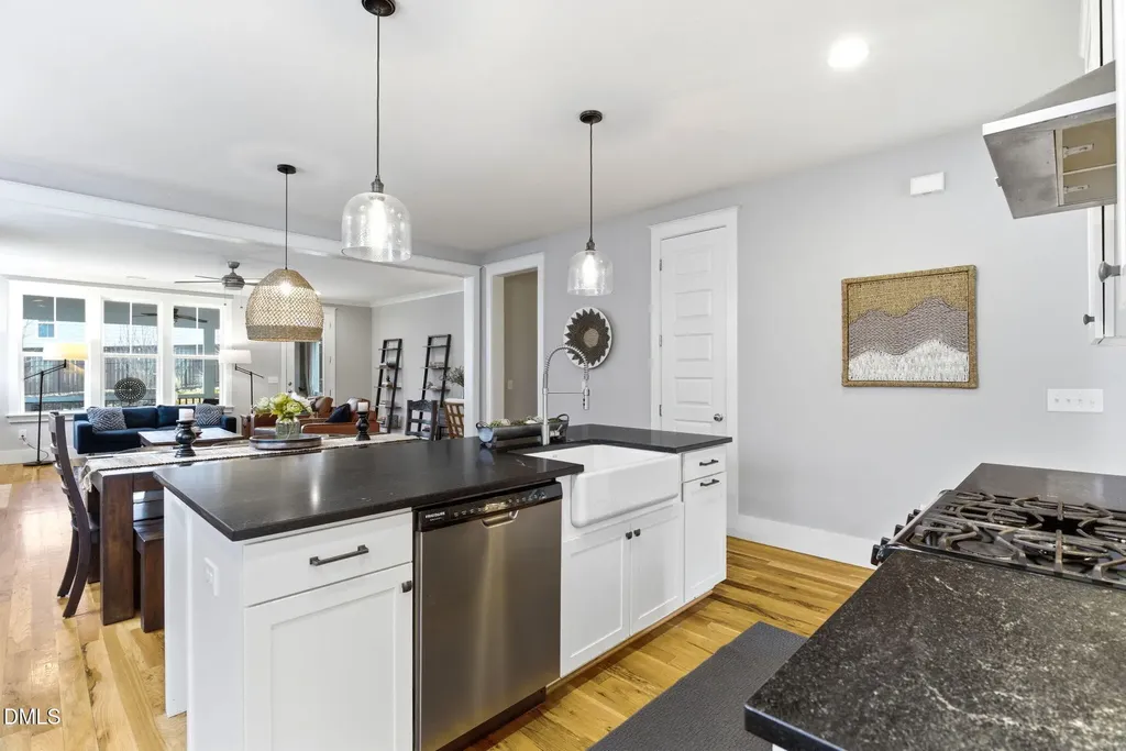 361 Old Piedmont Circle Chapel Hill NC 27516