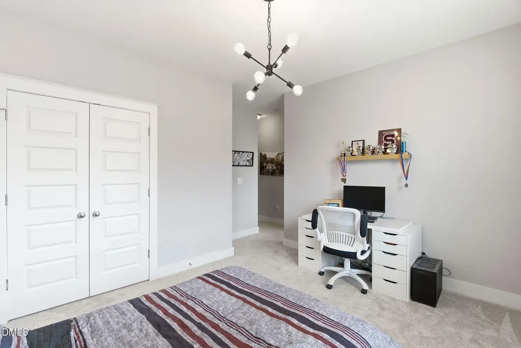 361 Old Piedmont Circle Chapel Hill NC 27516