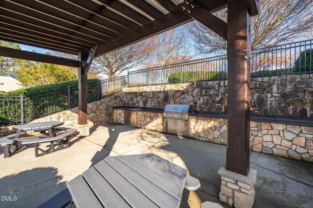 361 Old Piedmont Circle Chapel Hill NC 27516