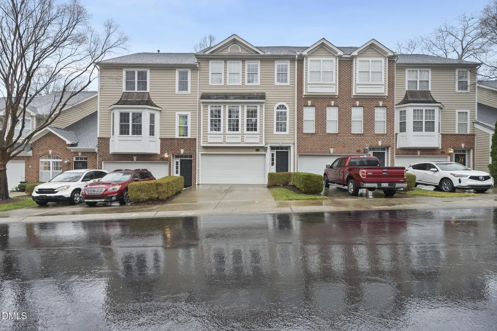 6708 Middleboro Drive Raleigh NC 27612