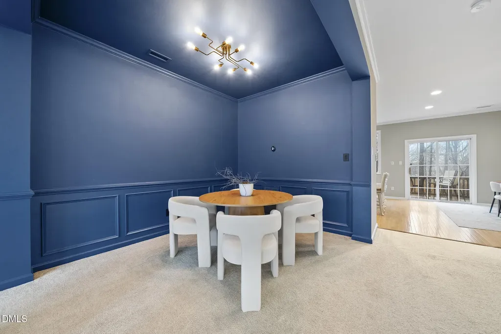 6708 Middleboro Drive Raleigh NC 27612