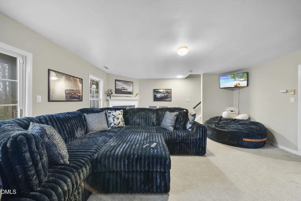 6708 Middleboro Drive Raleigh NC 27612