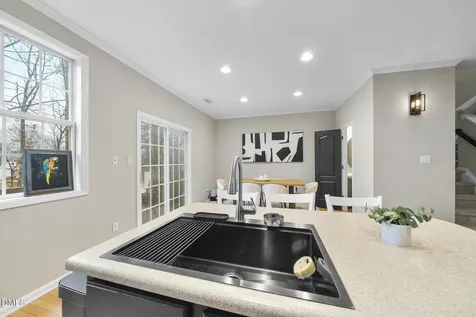 6708 Middleboro Drive Raleigh NC 27612