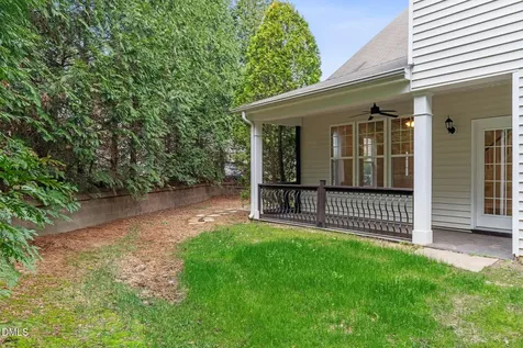 613 Abbey Hall Way Cary NC 27513