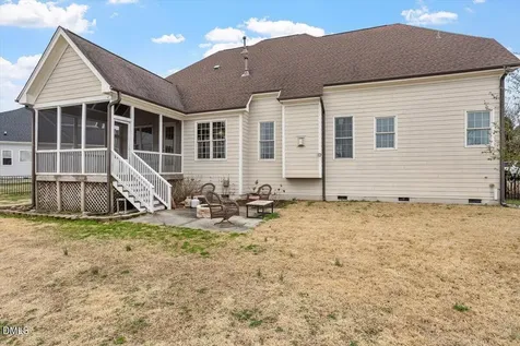 1013 Black River Drive Zebulon NC 27597