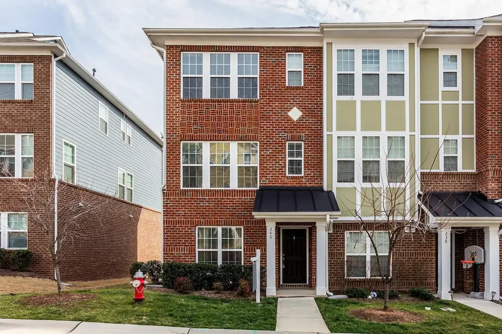 240 Michigan Avenue Cary NC 27519