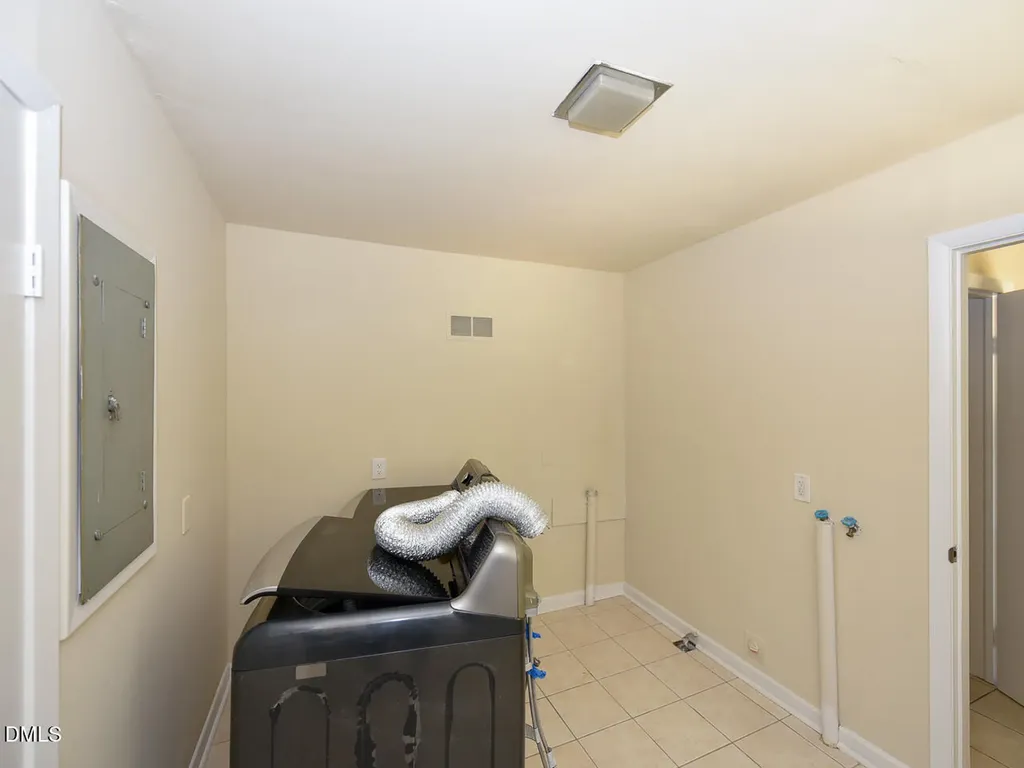 4916 Western Boulevard Raleigh NC 27606