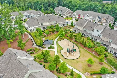 636 Chronicle Drive Cary NC 27513