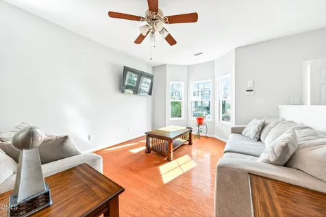 1725 Tw Alexander Drive Durham NC 27703