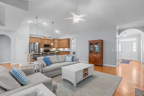 1132 Crystalwater Drive Fuquay Varina NC 27526