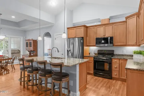 1132 Crystalwater Drive Fuquay Varina NC 27526