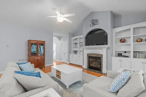 1132 Crystalwater Drive Fuquay Varina NC 27526