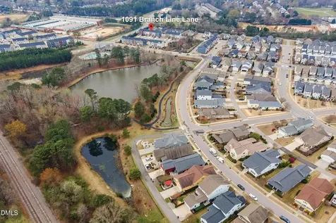 1091 Branch Line Lane Apex NC 27502