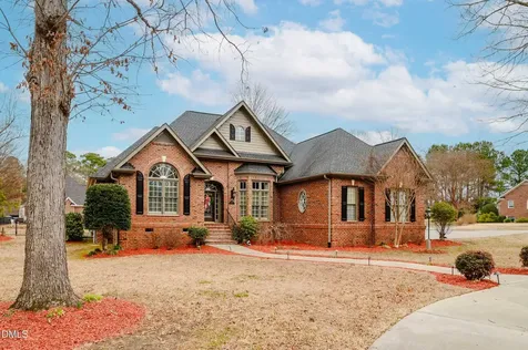 2801 Stonewalk Court Zebulon NC 27597