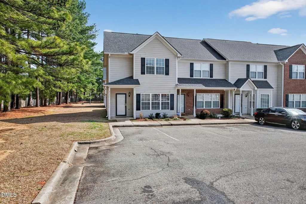 257 Dairy Road Clayton NC 27520