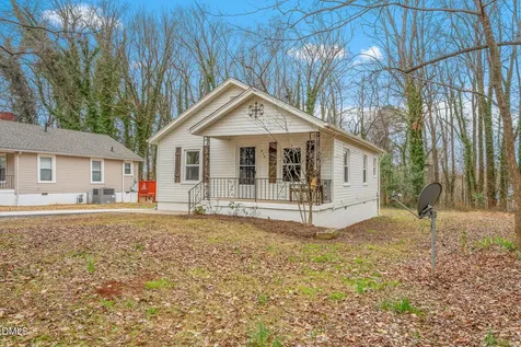 912 Patton Street Graham NC 27253