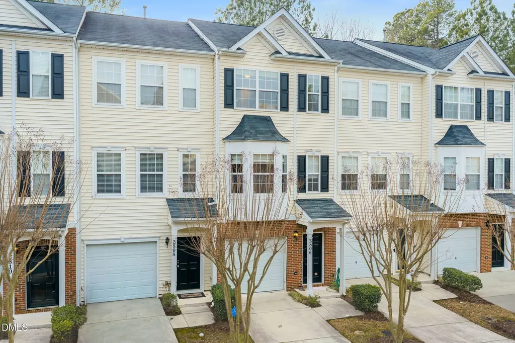 2806 Wyntercrest Lane Durham NC 27713