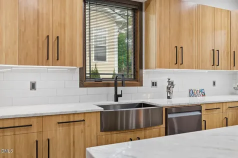 3315 Denada Path Durham NC 27707