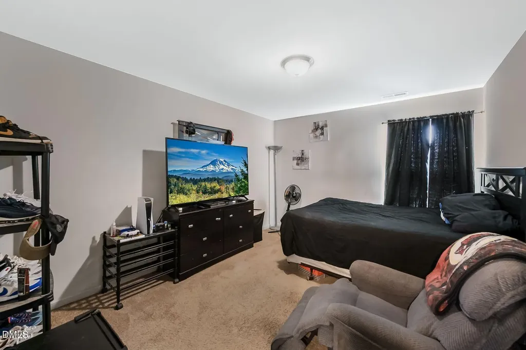 67 Prairie Street Clayton NC 27527