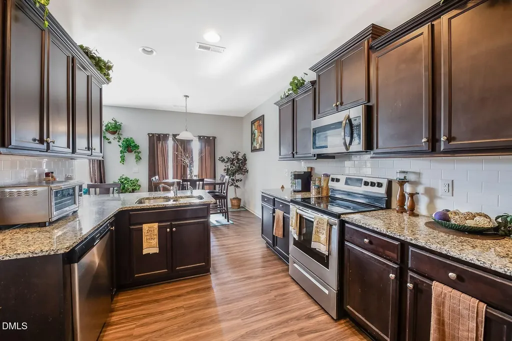 67 Prairie Street Clayton NC 27527