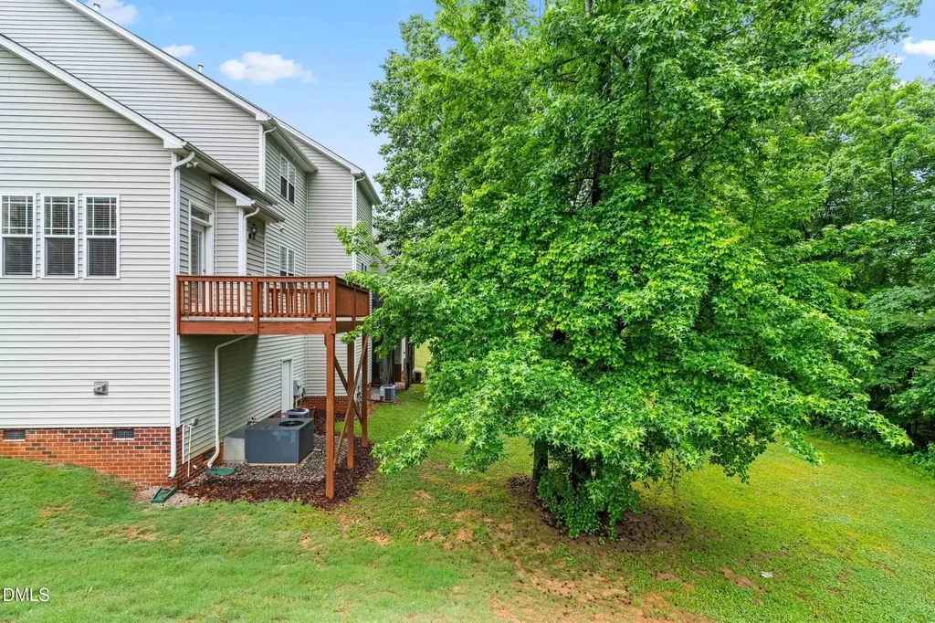 112 River Dell Townes Avenue Clayton NC 27527