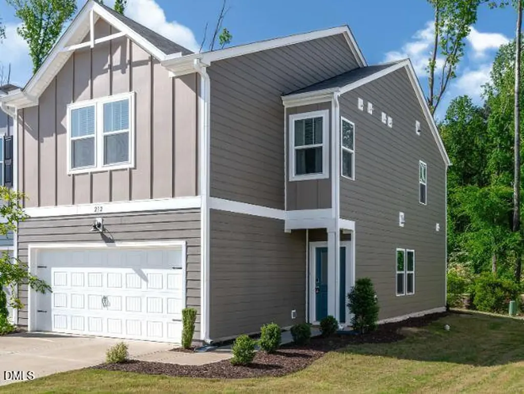 212 Brook Farm Lane Fuquay Varina NC 27526