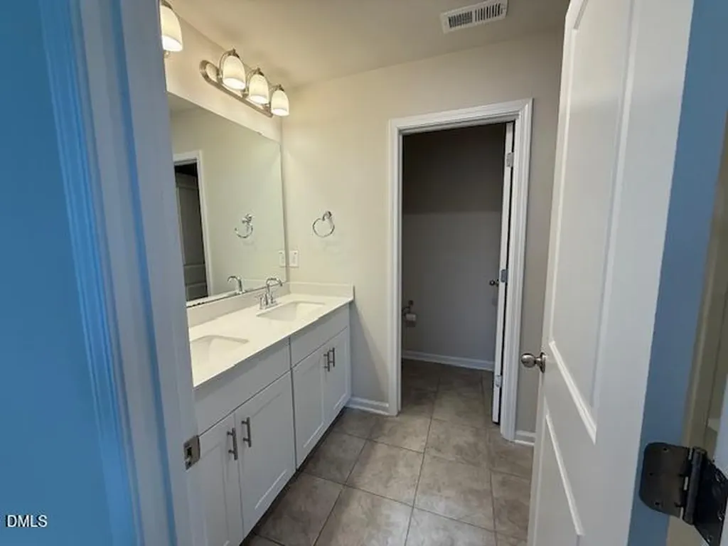 212 Brook Farm Lane Fuquay Varina NC 27526