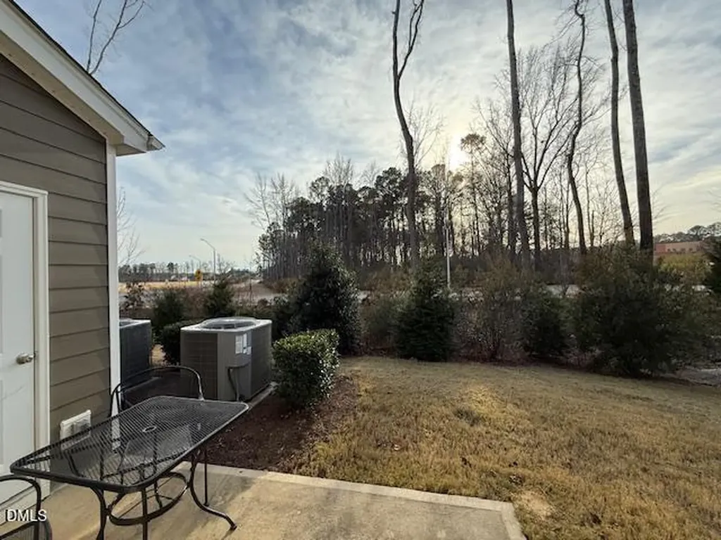 212 Brook Farm Lane Fuquay Varina NC 27526